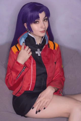 Misato - Shirokitsune