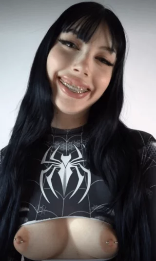 Spidergirl by avakit