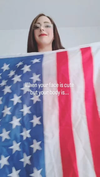 Well, I didn\'t choose to be built this way 🤭 Hyped for 4th of July? (I\'m talking to my US peeps ofc!)