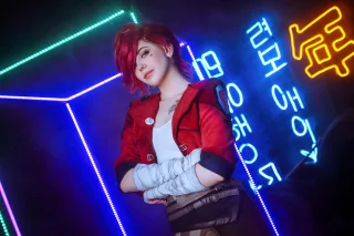 Vi by Julia7Incredible
