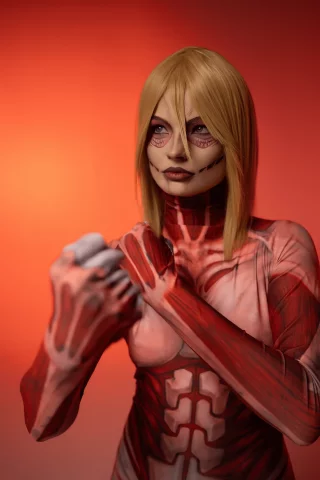 Female Titan by Nekacosplay