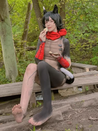 Izutsumi by (BakaFuwa)
