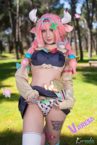 Varesa from Genshin Impact enjoying the fresh air and flashing! - Kerocchi