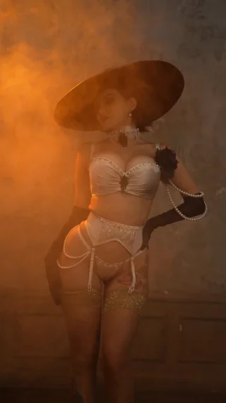 Alcina Dimitrescu by KalinkaFox [Resident Evil]