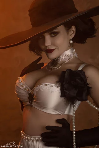 Alcina Dimitrescu by KalinkaFox [Resident Evil]
