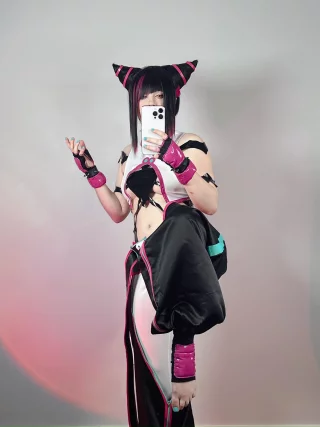 Juri Han from Street Fighter by Emfox