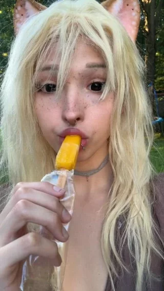 for some reason this gets me horny