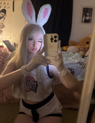 Lola Bunny just winked at u