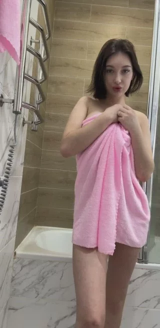 I like to think that I look pretty