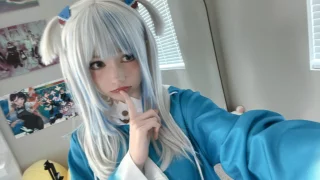 Gawr Gura Cosplay attempt by me <33