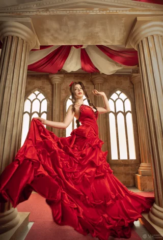 Aerith cosplay from Final Fantasy VII by Mikomi Hokina