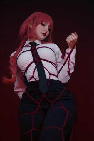 Makima from Chainsaw Man by Nyukix