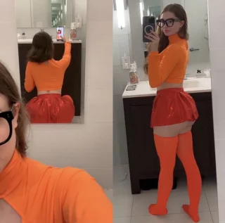 Velma from Scooby Doo by Caitbabyxo