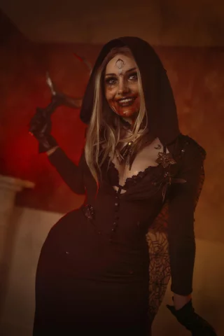 Resident Evil Village - Daniela cosplay