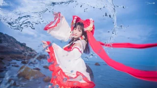 Shrine Maiden 清水由乃 @QSYN0101