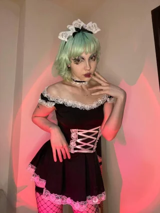 A five-star maid