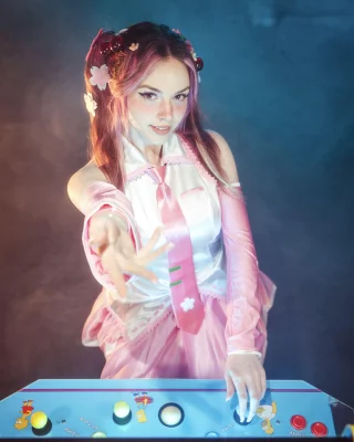 Sakura Hatsune Miku by kisseve