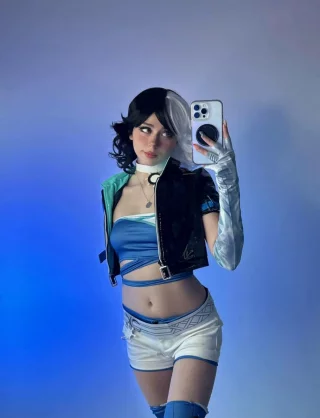 Kennakins- Luna snow