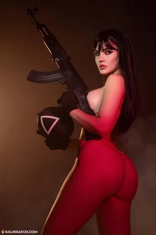 Guard by KalinkaFox [Squid Game]