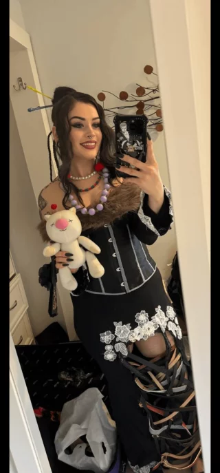 Lulu from Final Fantasy by jragoonx