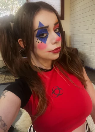 Played dress up today 🤡 24F