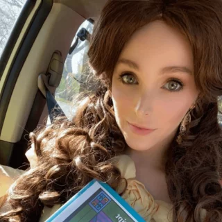 Belle by Nikki