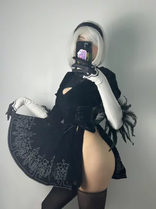 2B from Nier: Automata (Julzzess)
