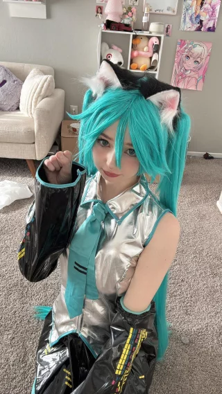 Vocaloid Hatsune Miku by Smeeps