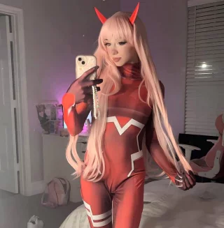 Zero two by Kennakins