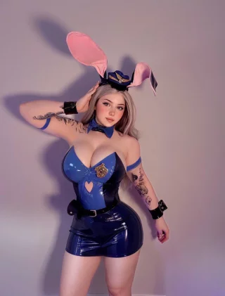 Kuro in a Bunny cop cosplay