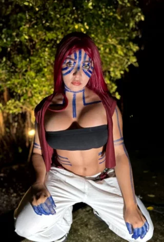 Jade miura, Akaza