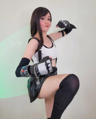 Tifa Lockhart from Final Fantasy VII by KumasukiCosplay