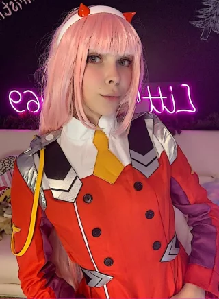 Zero002 by Kitty69 from Darling in the Franxx