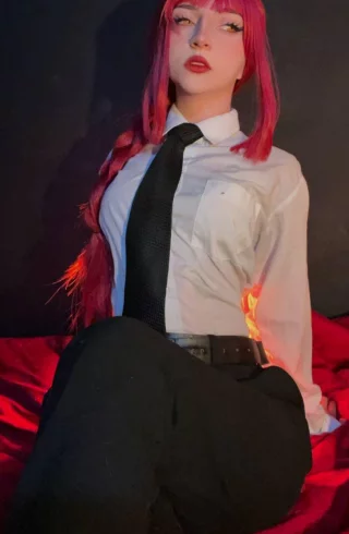 Makima from Chainsawman By Zoey