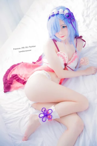 Rem - sleepwear ver (Sally Dorasnow) [Re:Zero]