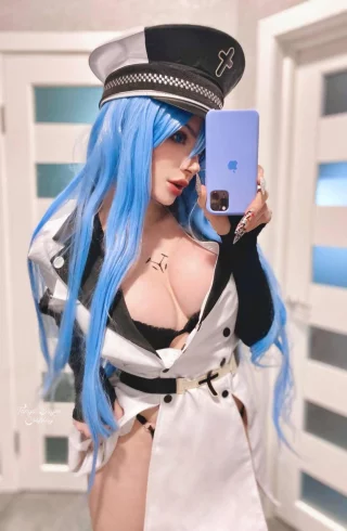 Esdeath Akamegakill by Tanya Bayer
