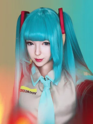 Hatsune Miku by Pinkblackberry