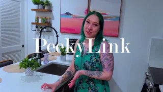 I\'ve heard of neko hostess clubs before, but this neko Airbnb host was a pleasant surprise