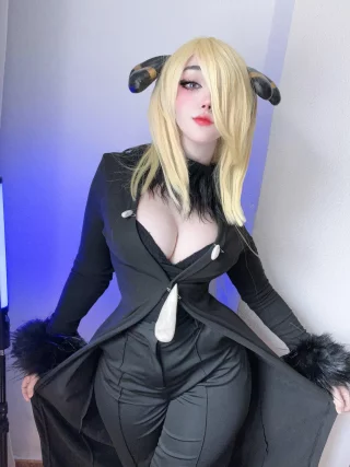 Cynthia by Nyukix