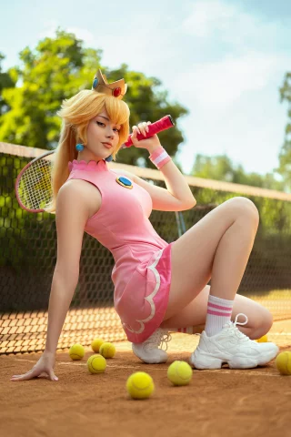 Princess Peach from Mario by Anastasia Komori