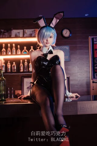 Bunny Girl Rem by Shirariri