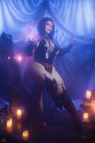 Raven by Nessy Fox