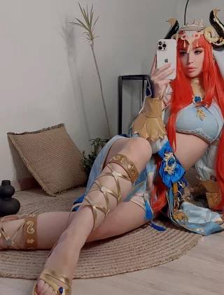 Nilou by Nana