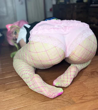 Kitty Mitsuri by Cosplay Cryptid