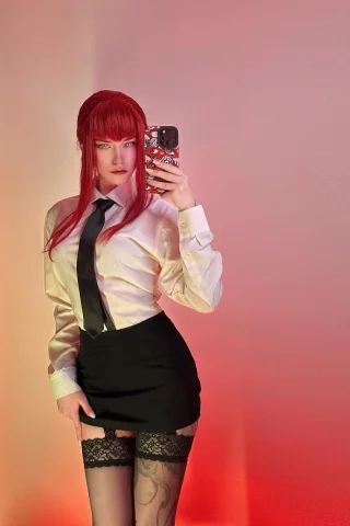 Hot Makima by me (BakaFuwa)
