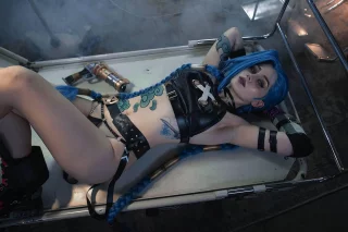 Jinx from Arcane by JyuSan