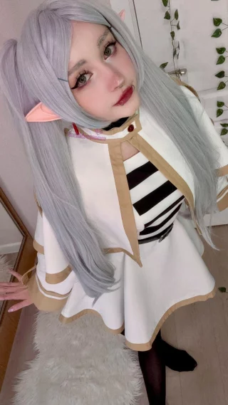 Frieren (LucidDreamExe) [Frieren: Beyond Journey\'s End]