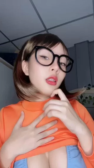 Velma (Jenny) [Scooby Doo]