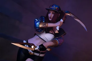 Akali [League of Legends] (Alice Inferno)