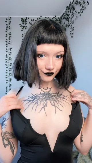Mavis Dracula from Hotel Transylvania by Soft-Melody-